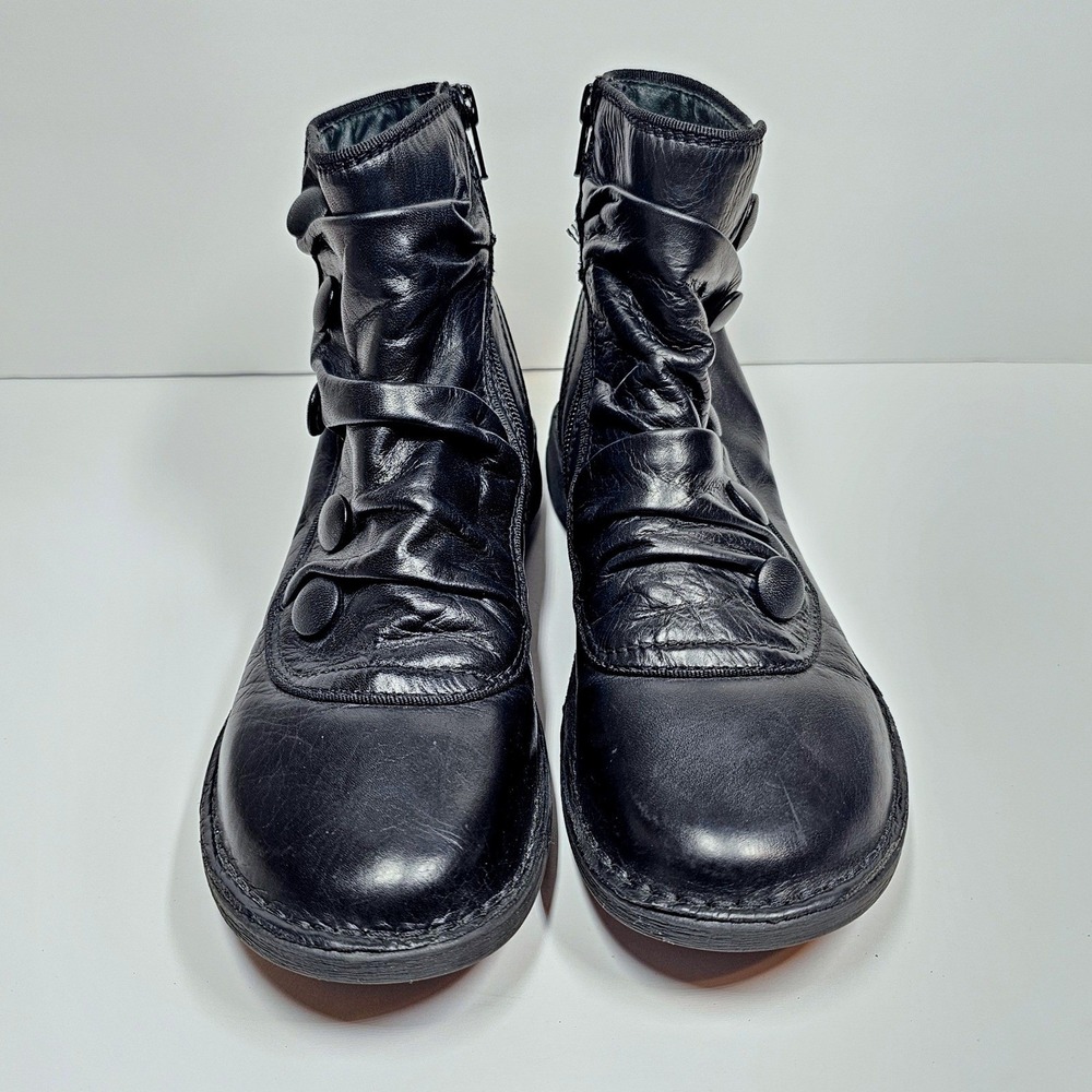 Miz Mooz Pumpkin Black Leather Ruched Button Ankle Boots EU 39 Womens - Picture 3 of 10